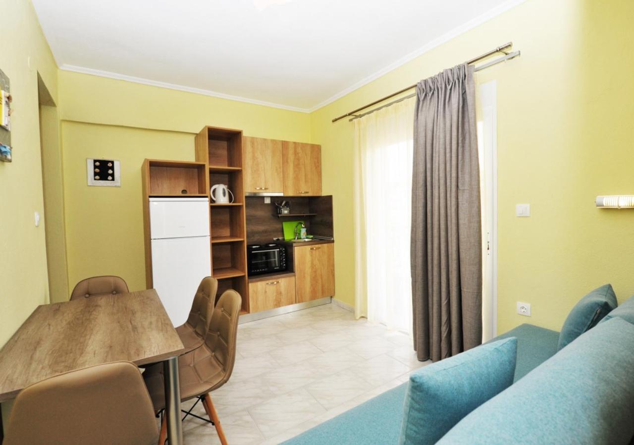 Dionisos Apartments باراليا ديونيسيو المظهر الخارجي الصورة