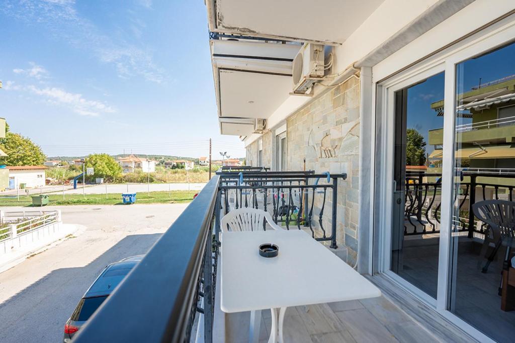 Dionisos Apartments باراليا ديونيسيو الغرفة الصورة