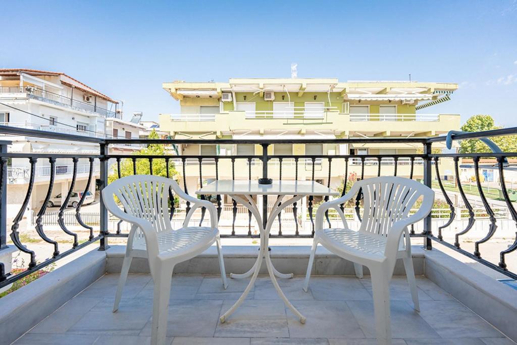 Dionisos Apartments باراليا ديونيسيو الغرفة الصورة